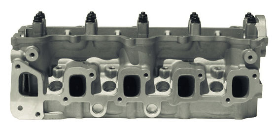 X17TD 4EE1T 4EEAT 17DR Cylinder Head for OPEL Combo Astra F Vectra A Kadett E MAZDA 323 SV 1.7L 8V 5607008 5607038 607044 908028