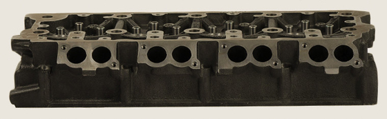 FORD F-150 F-250 Power Stroke V8 4v Iron Casting Cylinder Head 1832135C2 1832135M2 8C3Z-6049-B 6.0L 16V