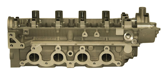 HYUNDAI Accent Elantra Getz G4ED Aluminum Cylinder Head 22100-26850 1.6L 16V