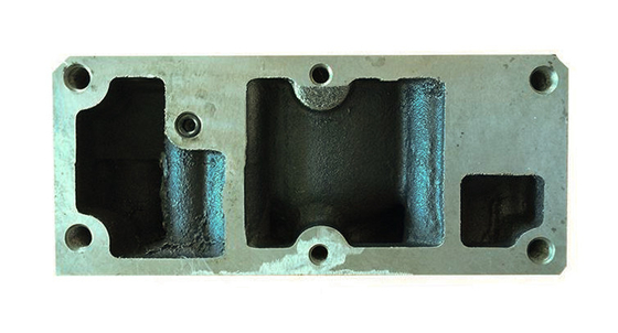 MAZDA T4000 TF Iron Casting Cylinder Head TF20-10-100A 4.0L 8V