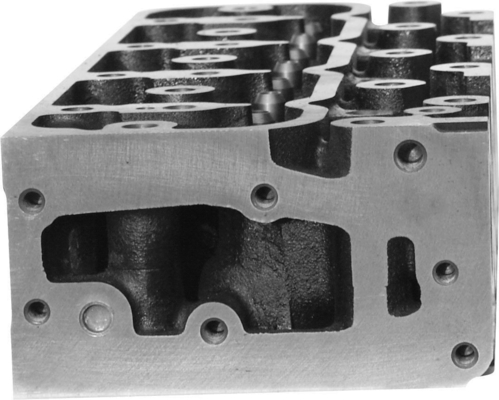 ISUZU TROOPER CAMPO 4JG2 Iron Casting Cylinder Head 8-97086-338-2 8-97016-504-7 8-97086-338-6N8-97086-332-3 3.1L 8V