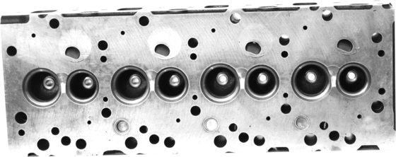 ISUZU TROOPER CAMPO 4JG2 Iron Casting Cylinder Head 8-97086-338-2 8-97016-504-7 8-97086-338-6N8-97086-332-3 3.1L 8V