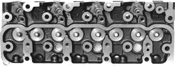 ISUZU TROOPER CAMPO 4JG2 Iron Casting Cylinder Head 8-97086-338-2 8-97016-504-7 8-97086-338-6N8-97086-332-3 3.1L 8V