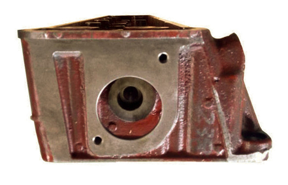 ISUZU Hitachi EX300 6SD1 Iron Casting Cylinder Head 11111-08464 9.9L 12V