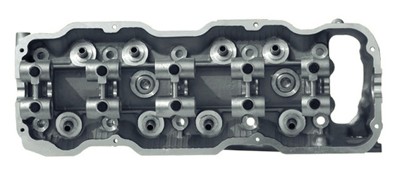 NISSAN D21 Z24 8plugs Aluminum Cylinder Head 11041-20G18 2.4L 8V