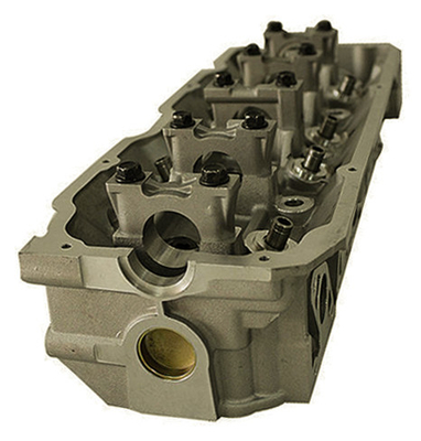 NISSAN Cedric Atlas NA20 Aluminum Cylinder Head 11040-67G00 2.0L 8V