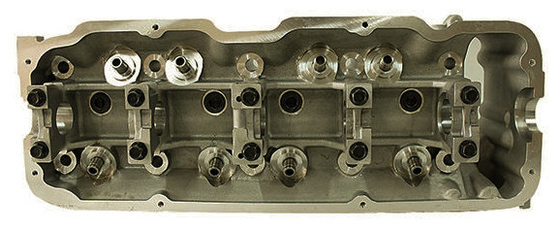 NISSAN Cedric Atlas NA20 Aluminum Cylinder Head 11040-67G00 2.0L 8V