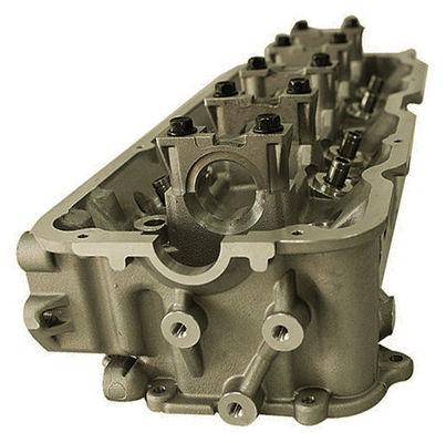 NISSAN Cedric Atlas NA20 Aluminum Cylinder Head 11040-67G00 2.0L 8V