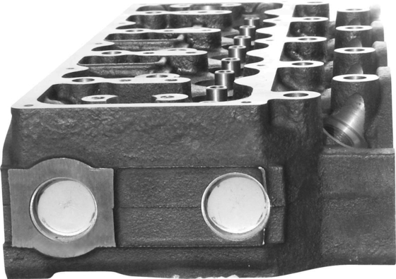 NISSAN Terrano Mistral  Pathfinder TD27T M24 Iran Casting Cylinder Head 11039-7F403 11039-7F409 909011 2.7L 8V