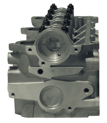 X17TD 4EE1T 4EEAT 17DR Cylinder Head for OPEL Combo Astra F Vectra A Kadett E MAZDA 323 SV 1.7L 8V 5607008 5607038 607044 908028