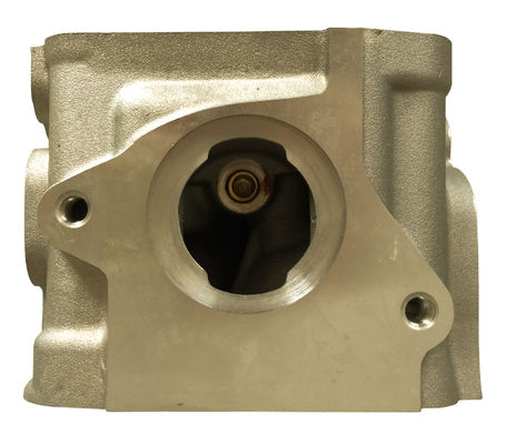 G15MF Cylinder Head for GM DAEWOO Lanos Nexia Espreso Ceilo Aranos 1.5L 8V Engine without holes 94580900 96182931 96143557