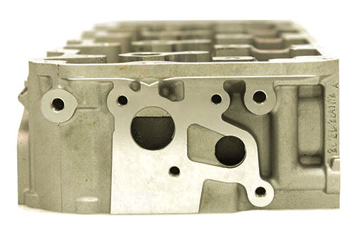 LLY Cylinder Head for GM CHEVROLET Silverado GMC Sierra 2500HD 3500 Hummer H1 Alpha V8 403cid engine 6.6L 16V 97779579