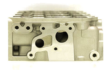 LBZ Cylinder Head for GM CHEVROLET Silverado Kodiak  Express GMC Sierra 2500HD Savana 3500 Topkick V8 403cid engine 6.6L 16V 98025702