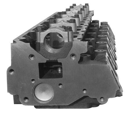Iron Casting 1HZ Cylinder Head for TOYOTA Landcruiser Coaster 4.2L 12V 11101-17010 11101-17012 11101-17050 909057
