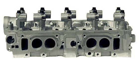 4G64 Aluminum Cylinder Head FOR MITSUBISHI Galant L200 L300 Pajero 2.4L 8V with oil hole MD099389 22100-32680